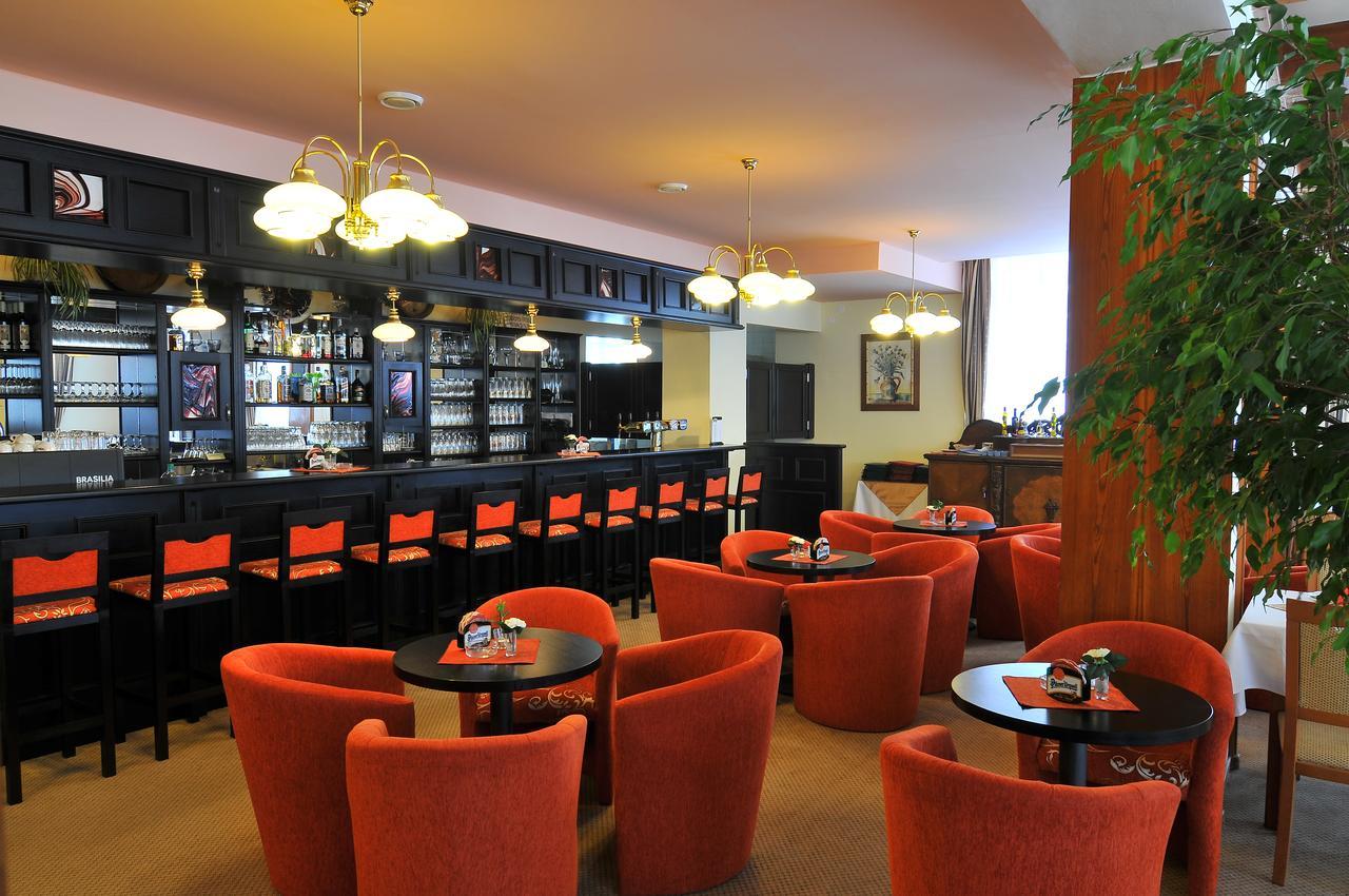 Hotel Manes Svratka Luaran gambar