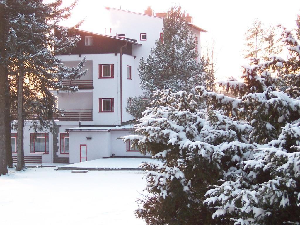Hotel Manes Svratka Luaran gambar